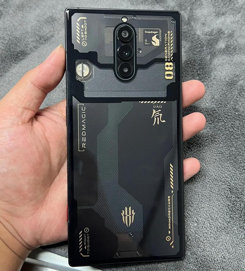 Nubia Red magic 8pro / 8s pro  - Gaming Accessories For Your Phone recensione e prezzo
